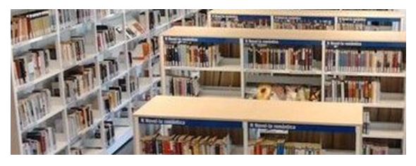 Interior de la Biblioteca Districte 3 Interior de la Biblioteca Districte 3